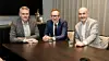 F.v.: Carsten Sørensen, adm.dir. i Caverion Danmark, Kim Robert Lisø, konsernsjef i GK og Lars Sjørring, regionsdirektør eksisterende bygg i GK Danmark
