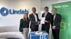 Vi er veldig glade for å signere denne intensjonsavtalen med Lindab, sier Stefan Landesz, Director Commercial Business Unit Colors i Tata Steel Nederland. Foto: Lindab