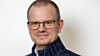 – Vi anbefaler å prioritere optimalisering av teknisk infrastruktur slik at man unngår å installere parallelle systemer. I dag bruker man Ethernet både på IT- og automasjonsutstyr, og da er det ingen grunn til å ha parallelle kommunikasjonsløsninger, sier Torbjørn Sørensen, salgs- og markedsansvarlig for automasjon i Bravida Bergen. – Vi anbefaler å prioritere optimalisering av teknisk infrastruktur slik at man unngår å installere parallelle systemer. I dag bruker man Ethernet både på IT- og automasjonsutstyr, og da er det ingen grunn til å ha parallelle kommunikasjonsløsninger, sier Torbjørn Sørensen, salgs- og markedsansvarlig for automasjon i Bravida Bergen.